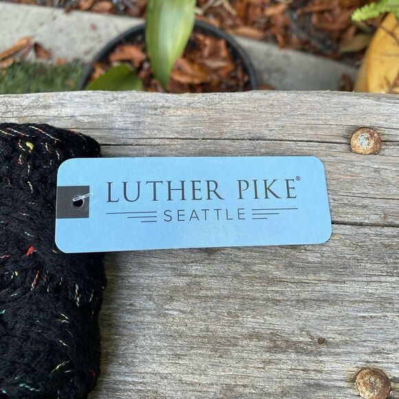 Luther Pike Seattle Ear Warmer Winter Headband For Women - Picture 6 of 6